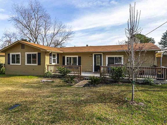 3rd image of 10941 Bayside Dr
