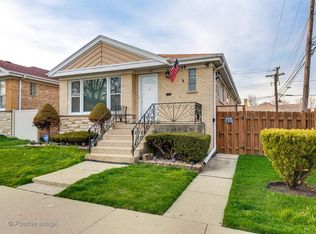 6848 W Balmoral Ave, Chicago, IL 60656