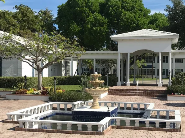 2261 NE 67th Street #1808, Fort Lauderdale, FL 33308