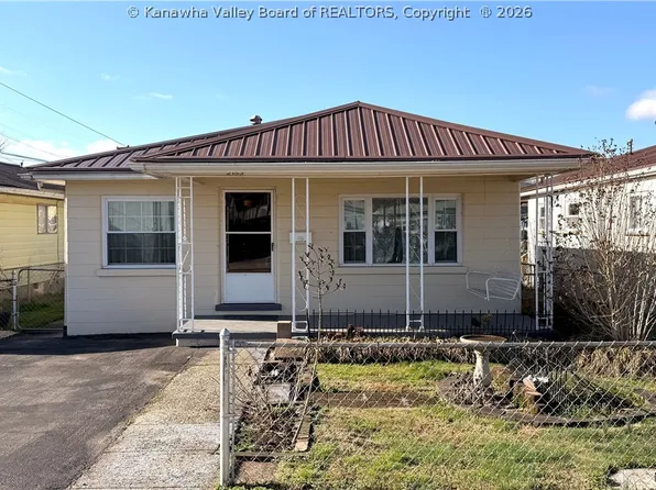 2153 Cleveland Ave, Saint Albans, WV 25177