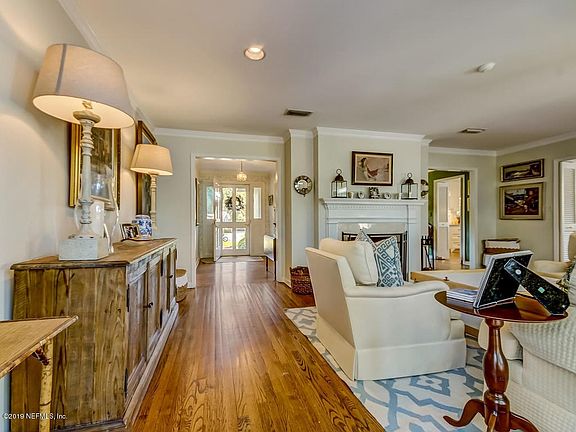 Foyer looking in to living room