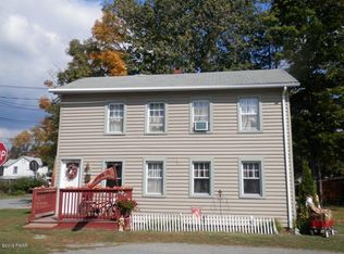 106 Avenue B, Matamoras, PA 18336