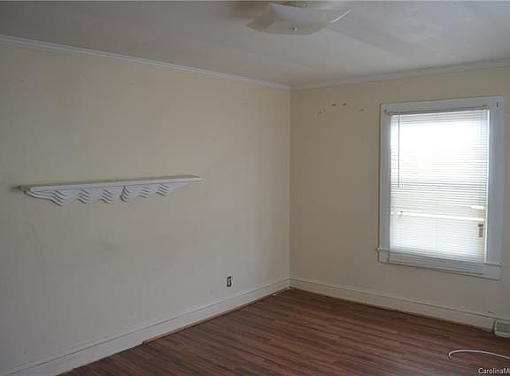 3rd image of 208 C St