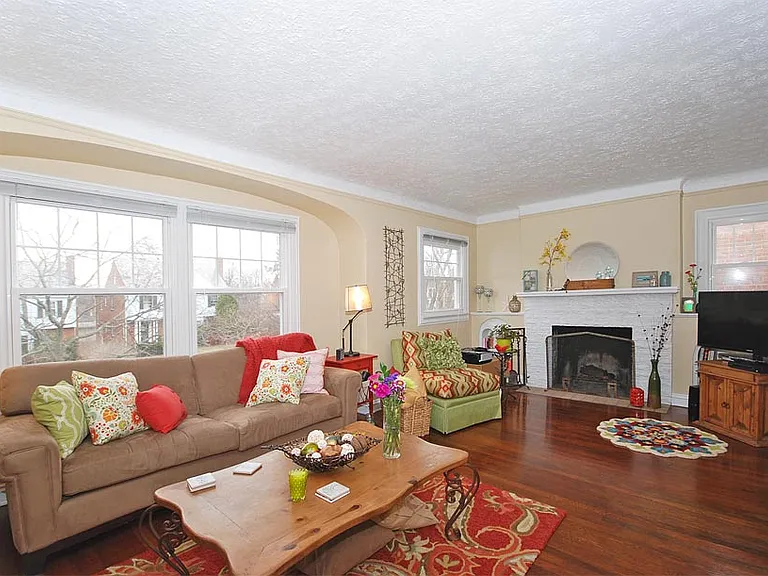 3559 Gridley Rd #A — Photo 4