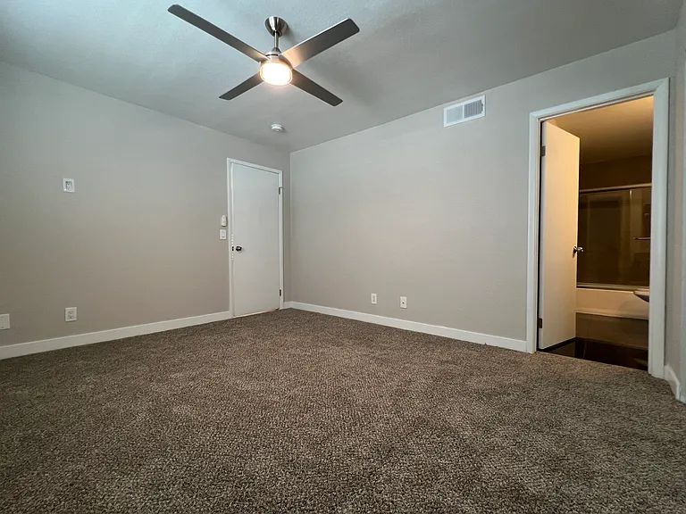 7570 W Flamingo Rd #240 — Photo 12