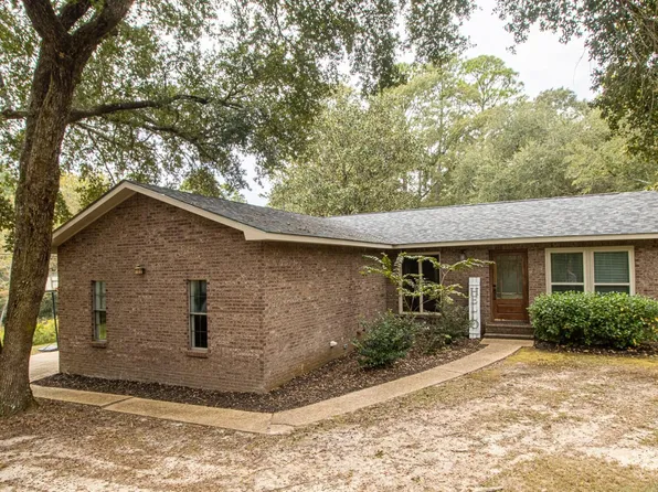 16801 Spring Lake Dr W, Vancleave, MS 39565