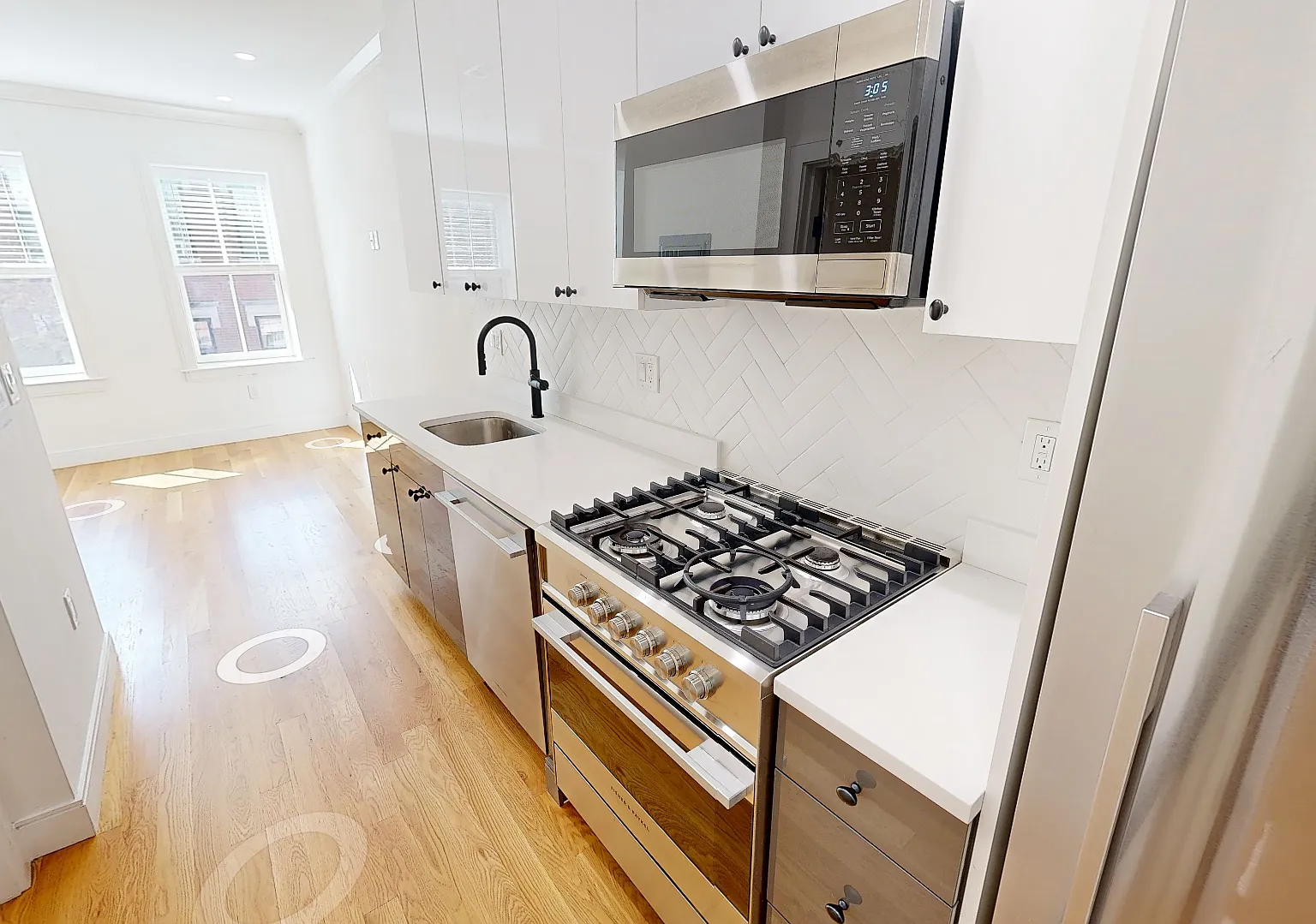 1 bed, 550 sqft, $3,000 — Photo 1