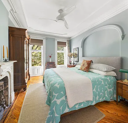 Sold by Compass | media 8