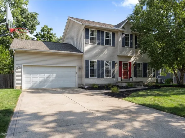 734 Saratoga Trl, Medina, OH 44256