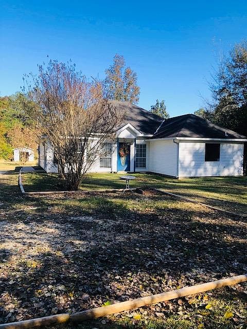 1st image of 398 Lakeside Dr