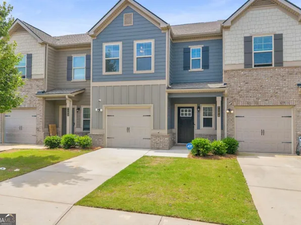7106 Chara Ln, Atlanta, GA 30331