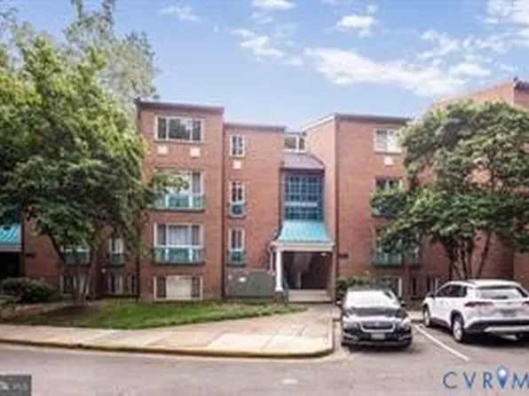 11841 Shire Ct APT 31D, Reston, VA 20191