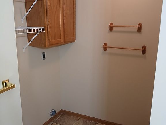 5th image of 4908 Charm Oak Dr #A