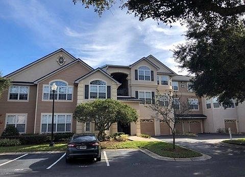 1st image of 13810 N Sutton Park Dr #136