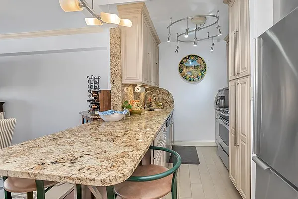 Sold by Douglas Elliman | media 4