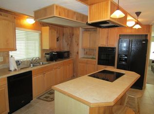 7706 SE Independence Ave, Hobe Sound, FL 33455
