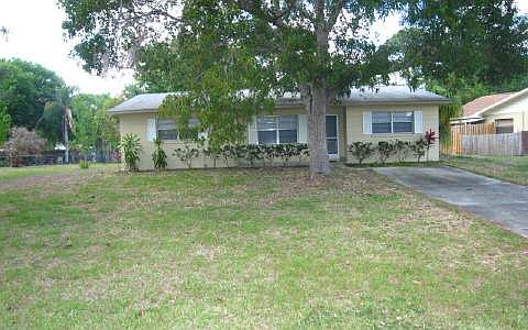 1st image of 1619 Sylvan Cir