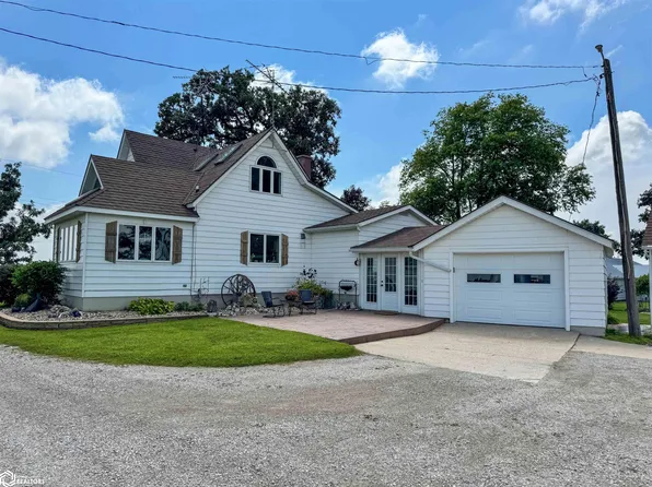 2428 Highway 3, Dumont, IA 50625