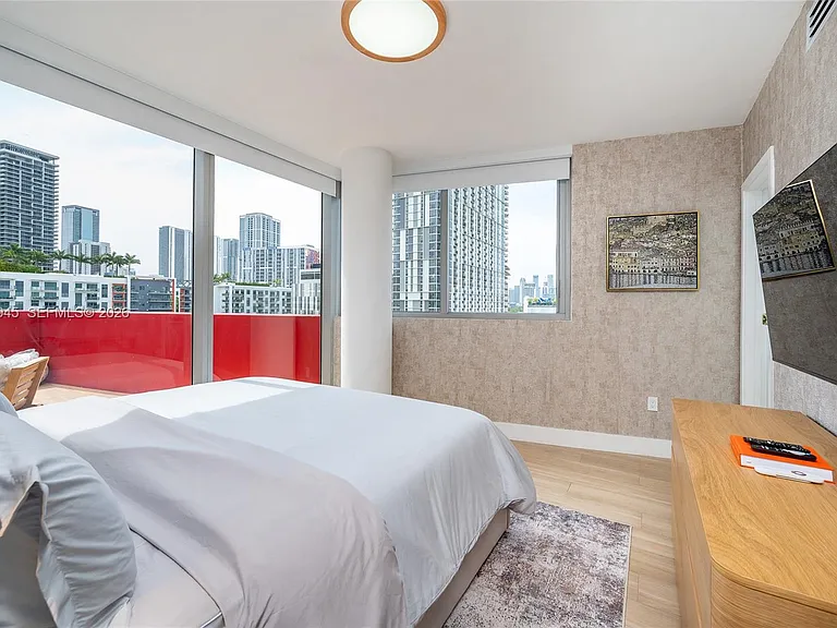 90 NE 32nd 601 Miami #601 — Photo 18