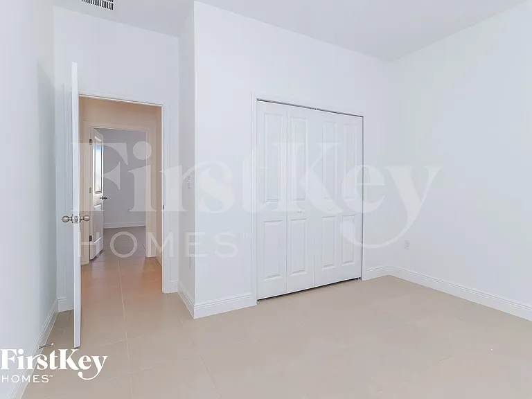189 Willow Dr — Photo 11