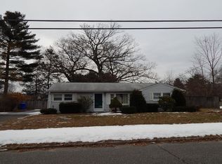 127 Corcoran Blvd, Springfield, MA 01118