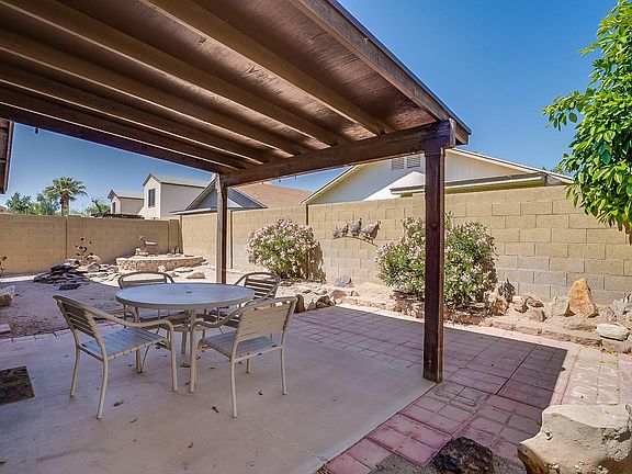 5th image of 8716 W Greenbrian Dr