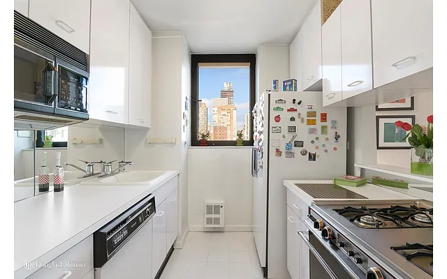 Sold by Douglas Elliman | media 13