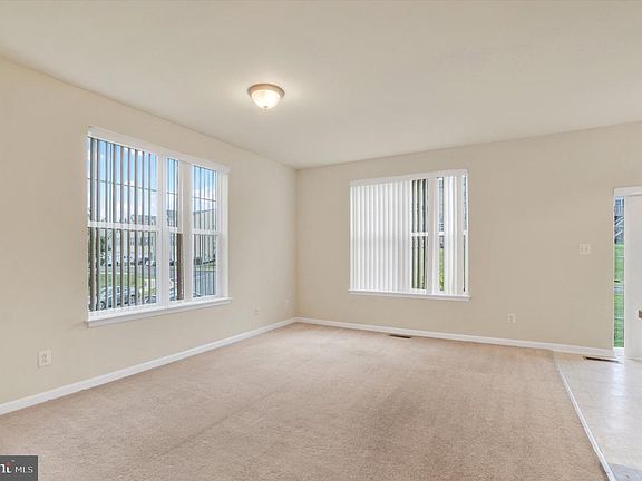 4th image of 2450 Walnut Bottom Rd #85