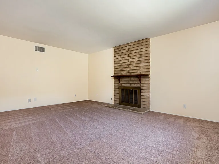 2441 Boyington Pl — Photo 7