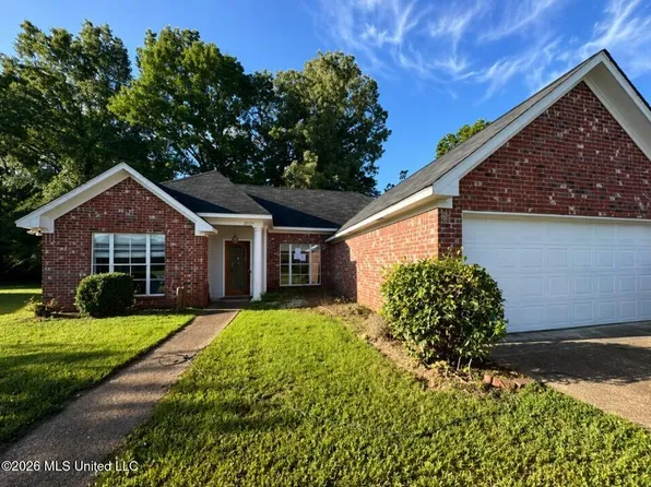 2099 Branch Creek Dr, Byram, MS 39272