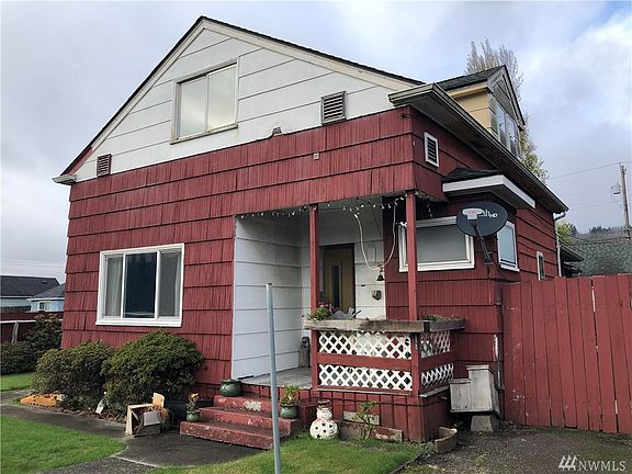 3rd image of 2623 Bay Ave