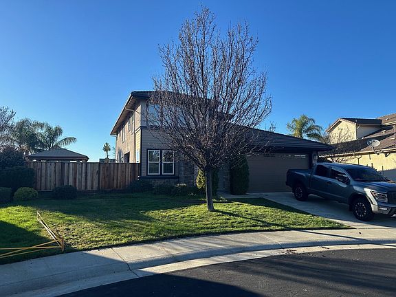 3rd image of 1112 Kirkhill Dr