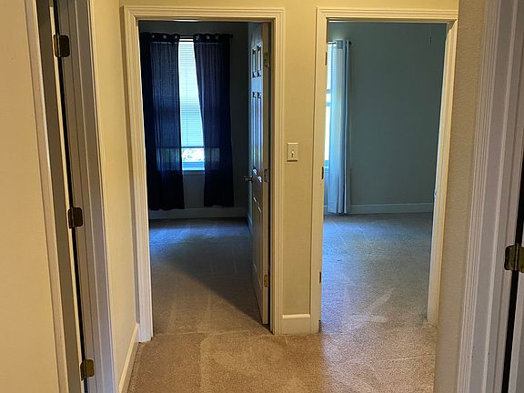 4th image of 509 Arbor Lake Dr