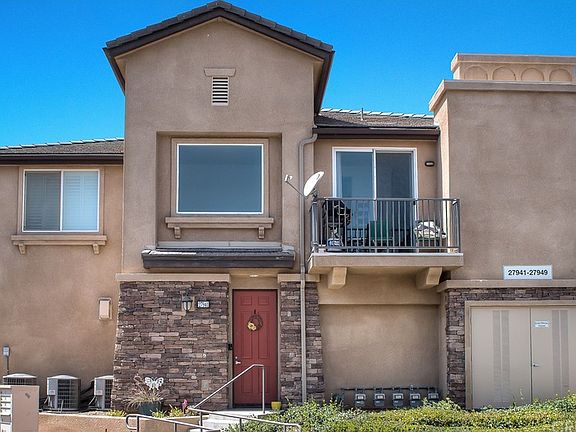 2nd image of 27941 Avalon Dr #14