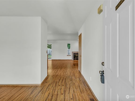 3rd image of 19805 71st Avenue Ct E