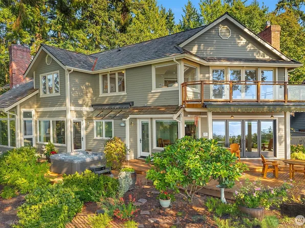 13021 13th Avenue NW, Seattle, WA 98177