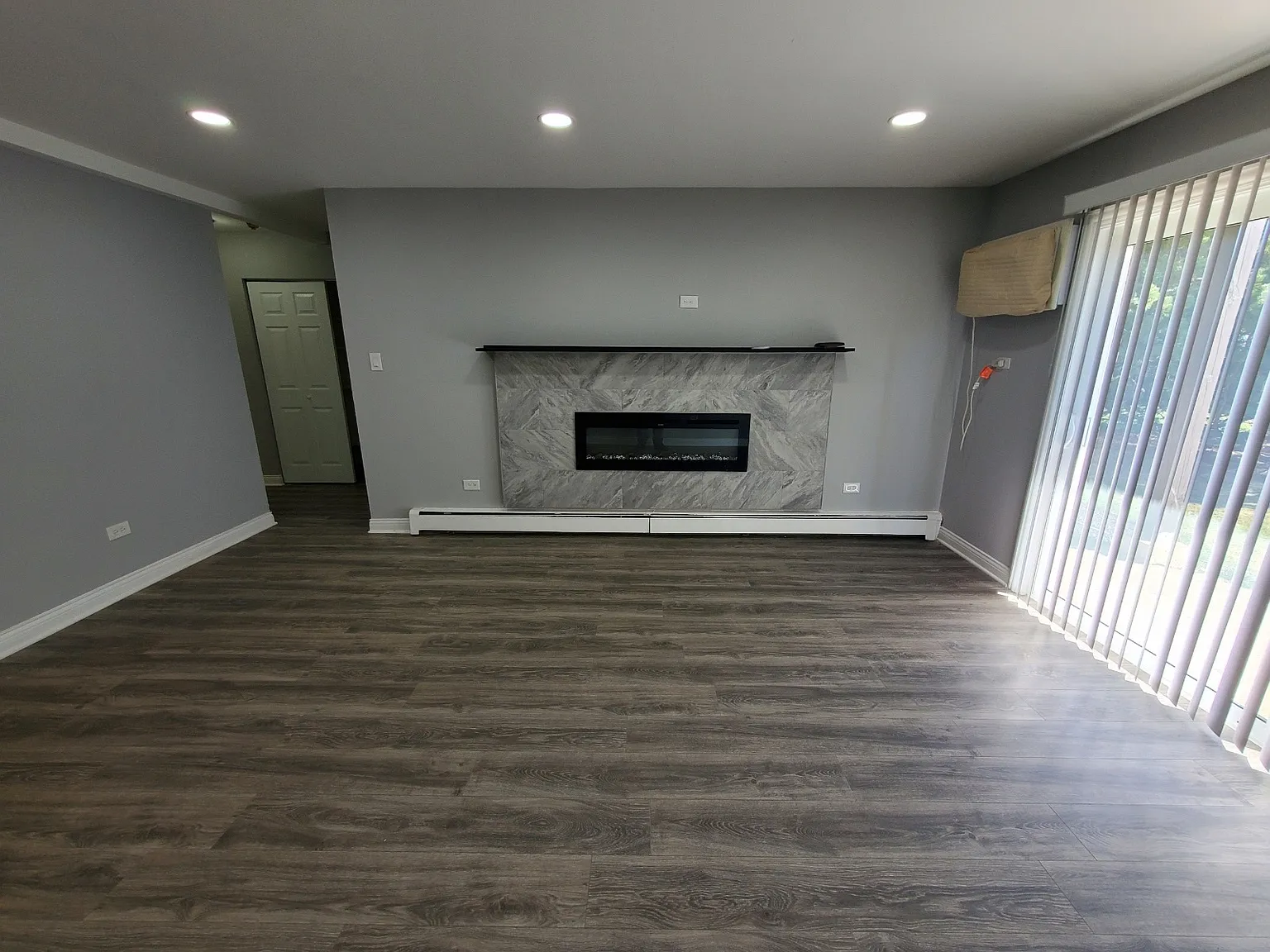 1 bed, 750 sqft, $1,700 — Photo 2