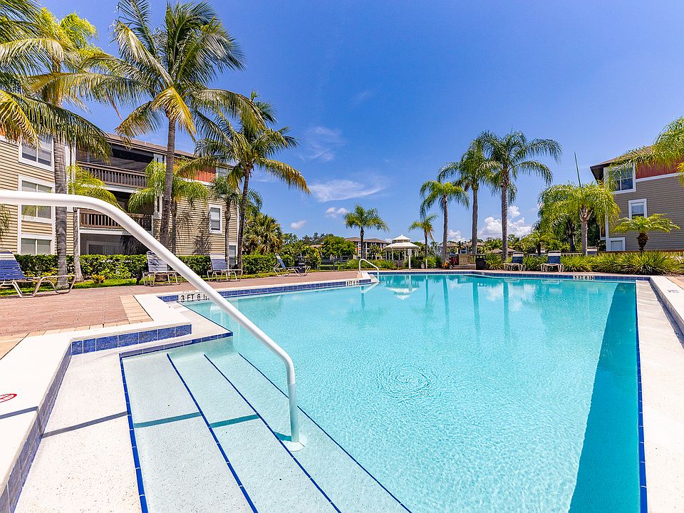 Live the Florida lifestyle of fun and sun at Palm Cove!