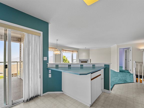 4th image of 2022 Pacific Way #88