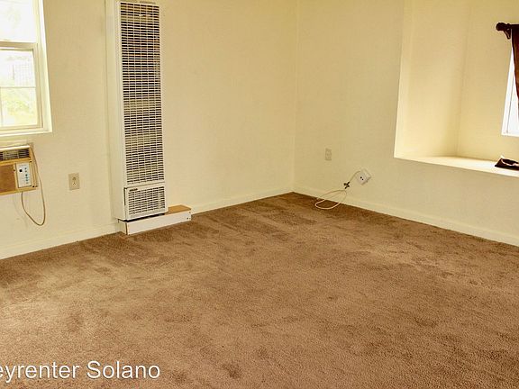 5th image of 612 Sheridan St
