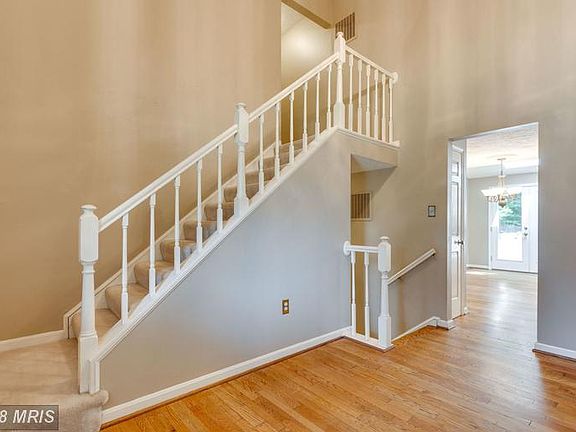 Hardwood entry and kitchen