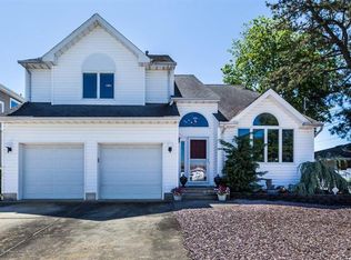 5 Obispo Dr, Brick, NJ 08723