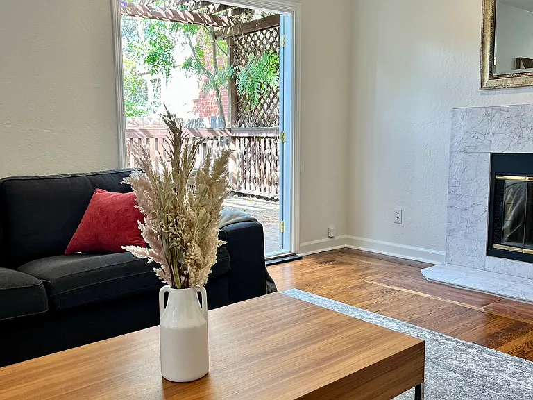 241 Harrison Ave — Photo 6