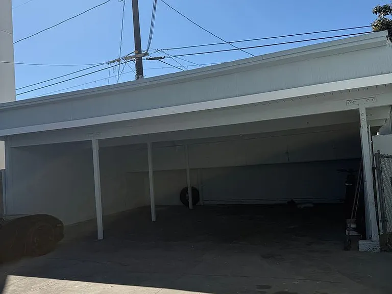 3527 Chesapeake Ave — Photo 1