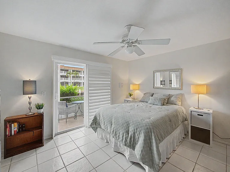 111 Doolen Ct #104 — Photo 9