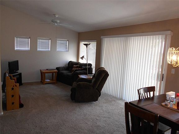 3rd image of 10623 Mission Lakes Ave #0