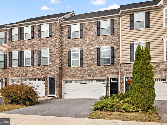 3rd image of 182 Trout Lily Dr