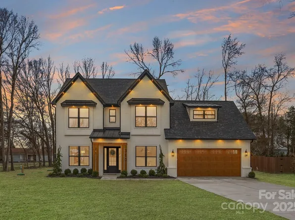 310 Picketts Cir, Indian Trail, NC 28079