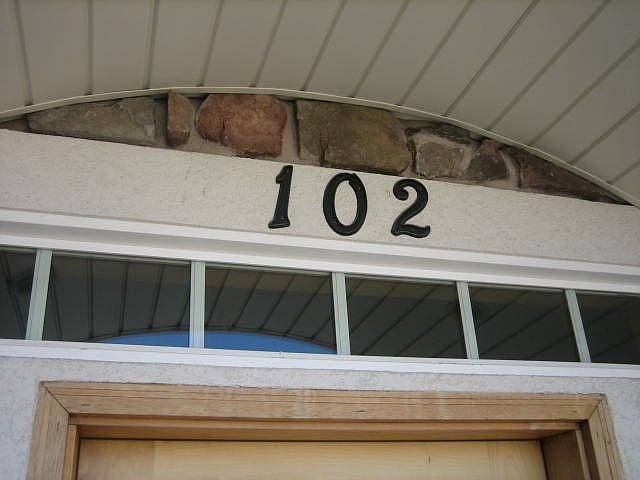 1st image of 102 Stillwater Dr