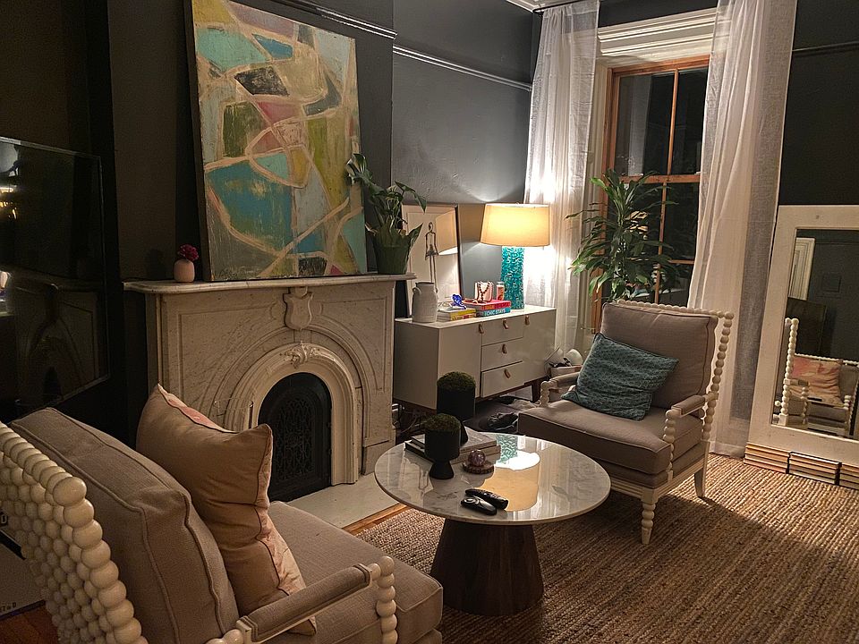 1st image of 140 Henry St #5